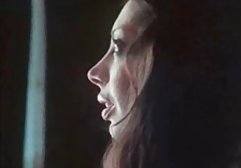 Brunetka nastolatka paski dotyczy filmy erotycznedarmowe i.